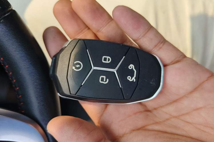 Used Lynk & Co 03 2020 1.5TD DCT JingPro Edition Vehicle Key