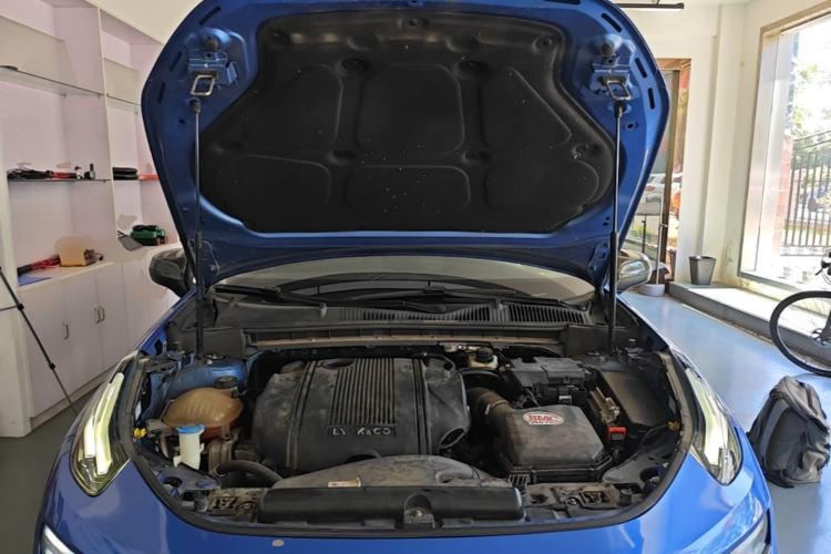 Used Lynk & Co 03 2020 1.5TD DCT JingPro Edition Engine Bay