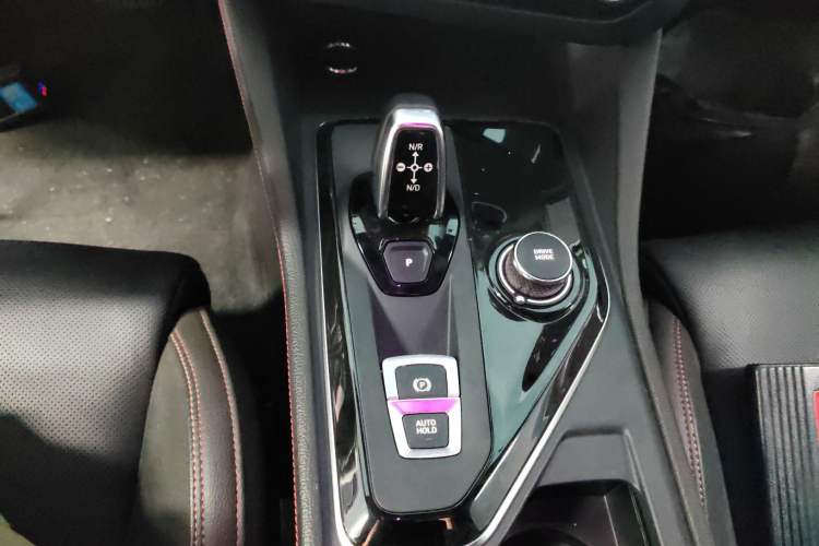 Used Lynk & Co 03 2020 2.0TD Automatic Jing Pro Edition Gear Lever