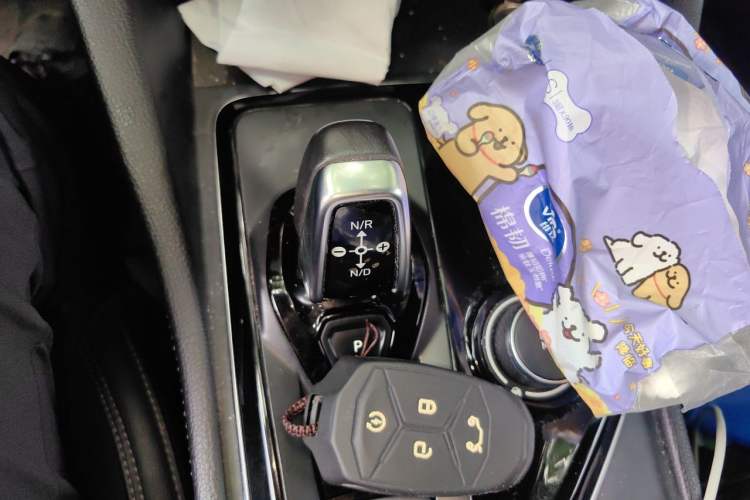 Used Lynk & Co 03 2020 2.0TD Automatic Jing Pro Edition Gear Lever
