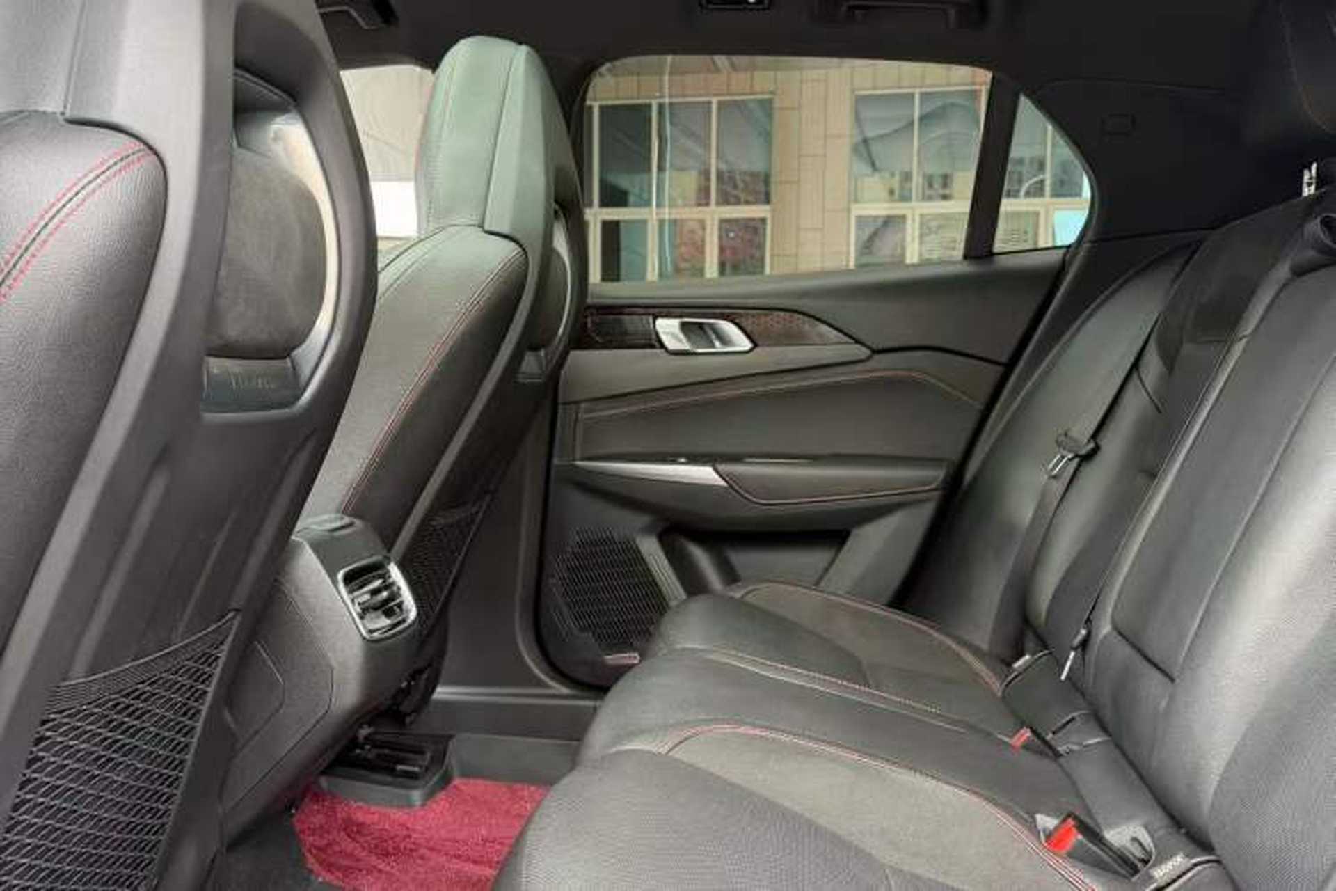 Used Lynk & Co 03 2020 1.5TD DCT JingPro Edition Interior 3