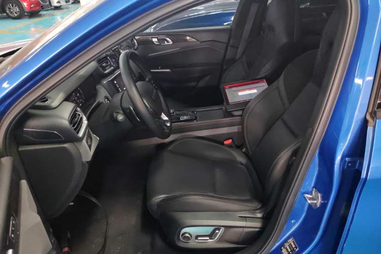 Used Lynk & Co 03 2020 2.0TD Automatic Jing Pro Edition Left Front Seat