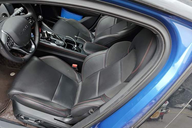 Used Lynk & Co 03 2020 1.5TD DCT JingPro Edition Left Front Seat