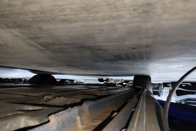 Used Lynk & Co 03 2020 1.5TD DCT JingPro Edition Left Side Sill