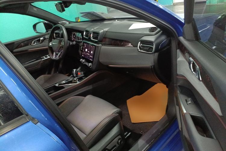 Used Lynk & Co 03 2020 2.0TD Automatic Jing Pro Edition Right Front Seat