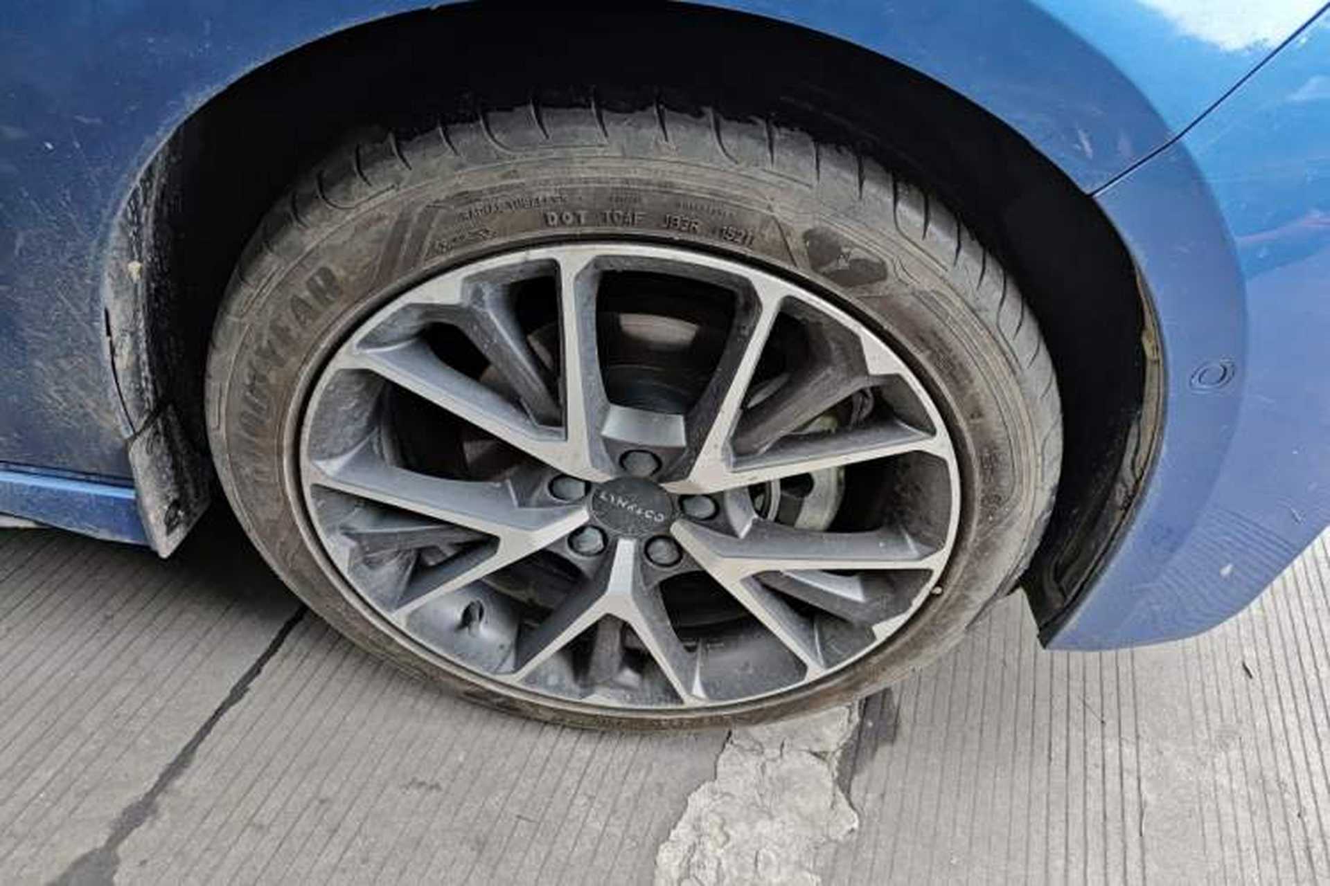 Used Lynk & Co 03 2020 1.5TD DCT JingPro Edition Right Front Wheel Hub
