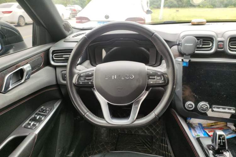 Used Lynk & Co 03 2020 2.0TD Automatic Trend Edition Steering Wheel