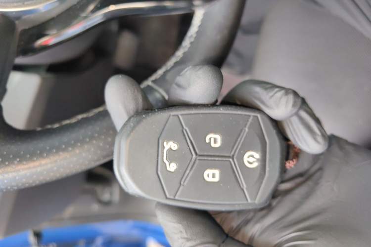 Used Lynk & Co 03 2020 2.0TD Automatic Jing Pro Edition Vehicle Key