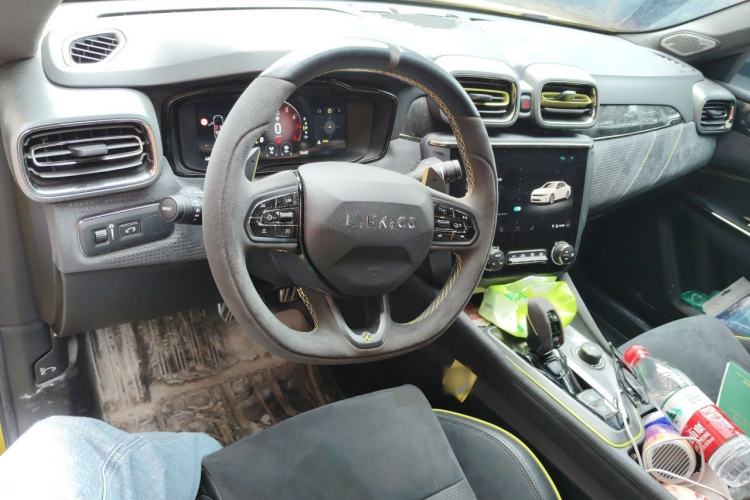 Used Lynk & Co 03 2020 03+ 2.0TD Automatic Wind-Chasing Edition Center Console