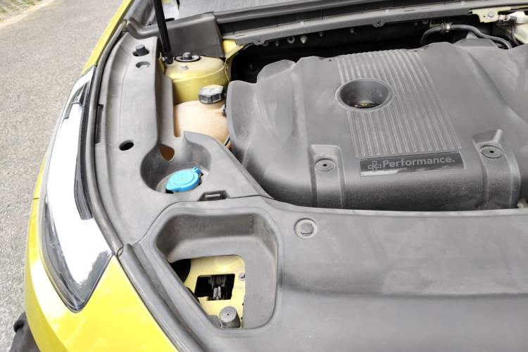 Used Lynk & Co 03 2020 03+ 2.0TD Automatic Wind-Chasing Edition Engine Bay Right