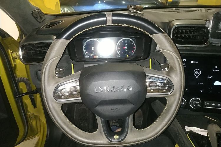 Used Lynk & Co 03 2020 03+ 2.0TD Automatic Wind-Chasing Edition Steering Wheel