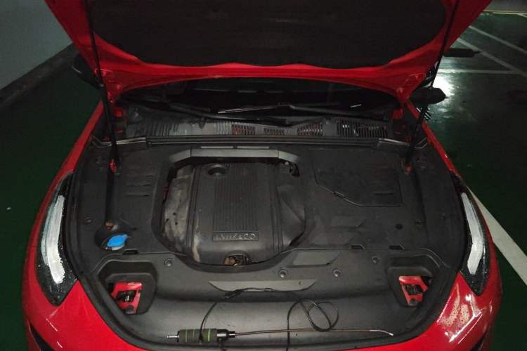 Used Lynk & Co 03 2020 1.5TD DCT JingPro Edition Engine Bay