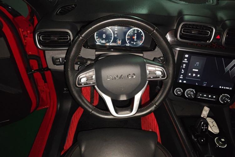 Used Lynk & Co 03 2020 1.5TD DCT JingPro Edition Steering Wheel