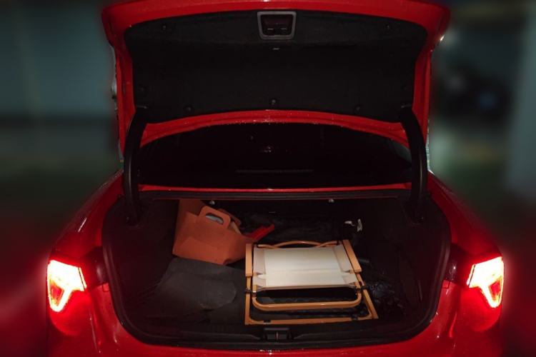 Used Lynk & Co 03 2020 1.5TD DCT JingPro Edition Trunk