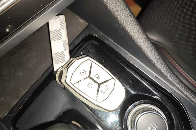 Used Lynk & Co 03 2020 1.5TD DCT JingPro Edition Vehicle Key