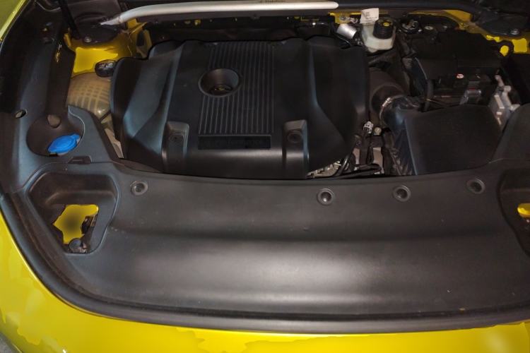 Used Lynk & Co 03 2020 03+ 2.0TD Automatic Wind-Chasing Edition Engine Bay
