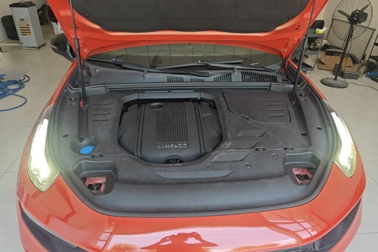 Used Lynk & Co 03 2020 1.5TD DCT Sport Edition Engine Bay