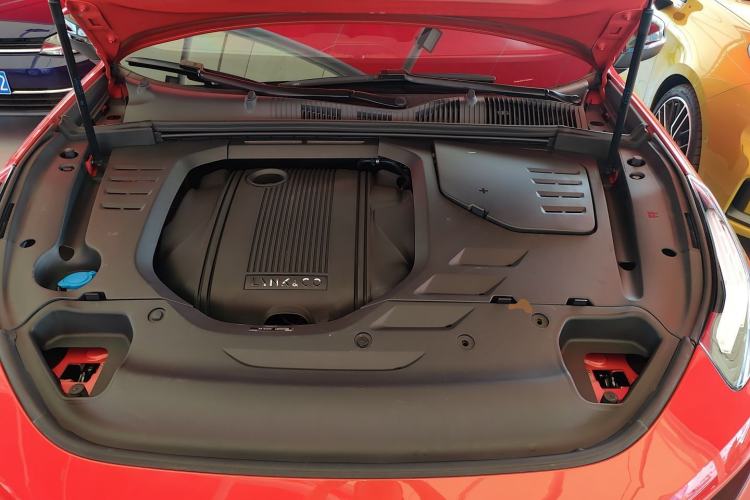 Used Lynk & Co 03 2020 1.5TD DCT JingPro Edition Engine Bay