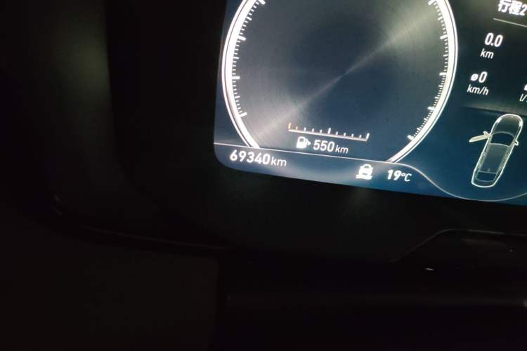 Used Lynk & Co 03 2020 1.5TD DCT JingPro Edition Odometer Close Up