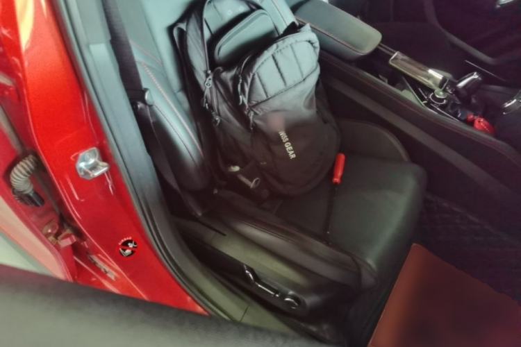 Used Lynk & Co 03 2020 1.5TD DCT JingPro Edition Right Front Seat