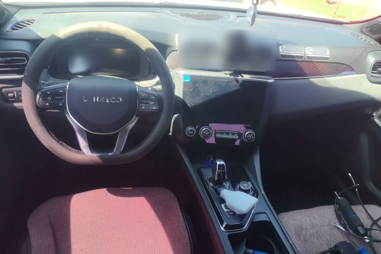 Used Lynk & Co 03 2020 1.5TD DCT Sport Edition Center Console