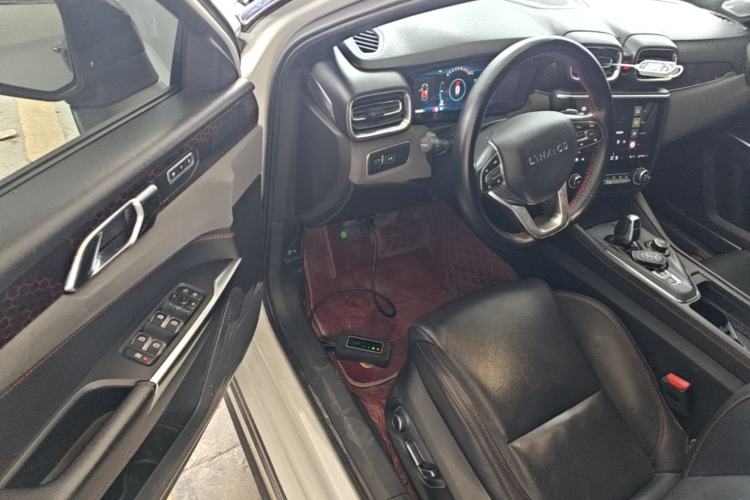 Used Lynk & Co 03 2020 2.0TD Automatic Jing Pro Edition Driver Seat