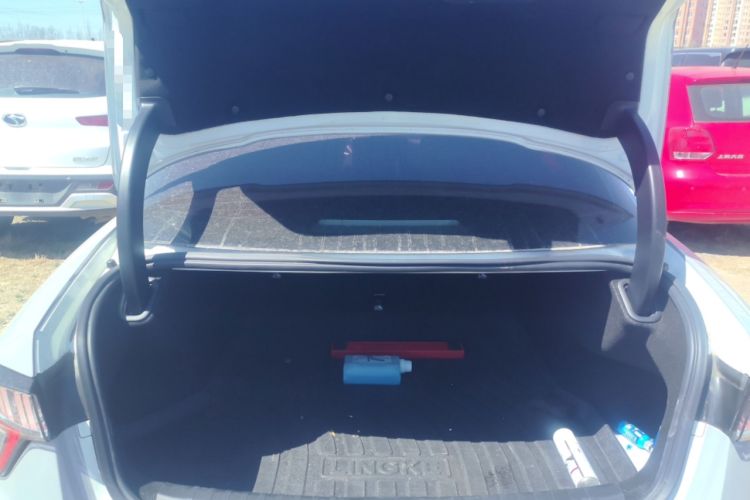 Used Lynk & Co 03 2020 1.5TD DCT Sport Edition Trunk