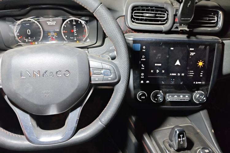 Used Lynk & Co 03 2020 1.5TD DCT JingPro Edition Center Console