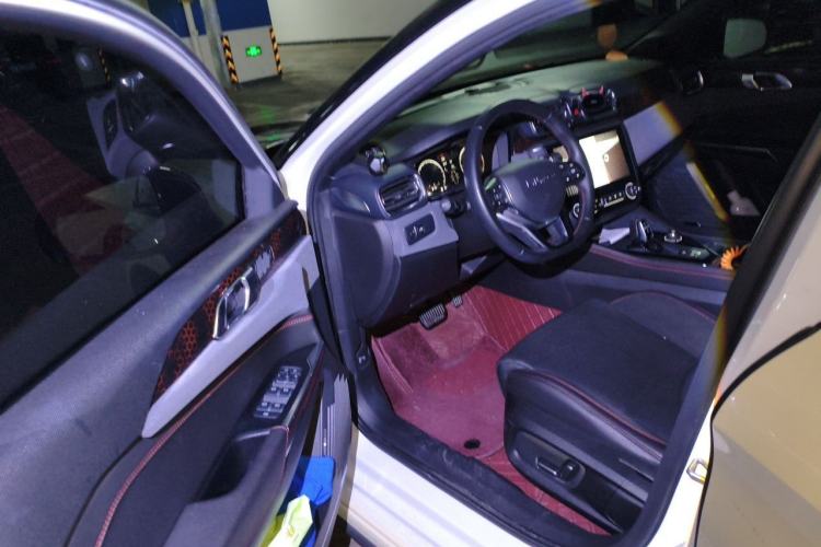 Used Lynk & Co 03 2020 2.0TD Automatic Trend Edition Driver Seat