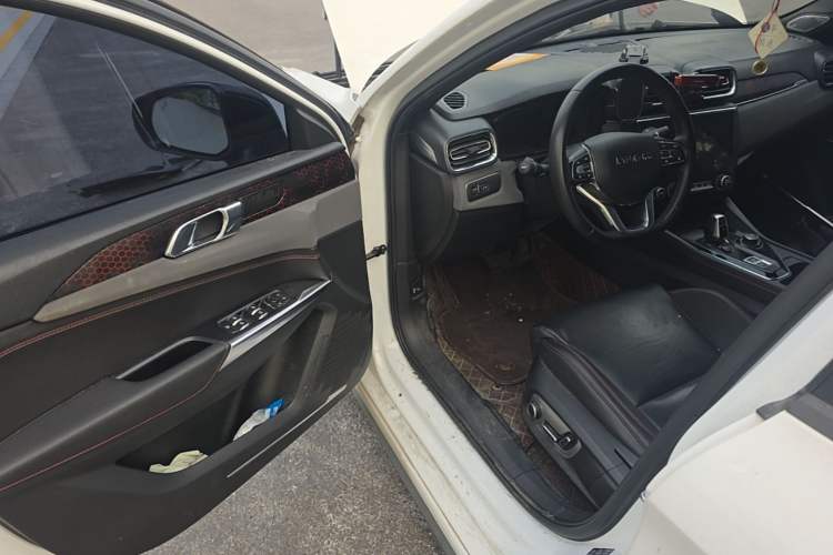 Used Lynk & Co 03 2020 1.5TD DCT JingPro Edition Driver Seat