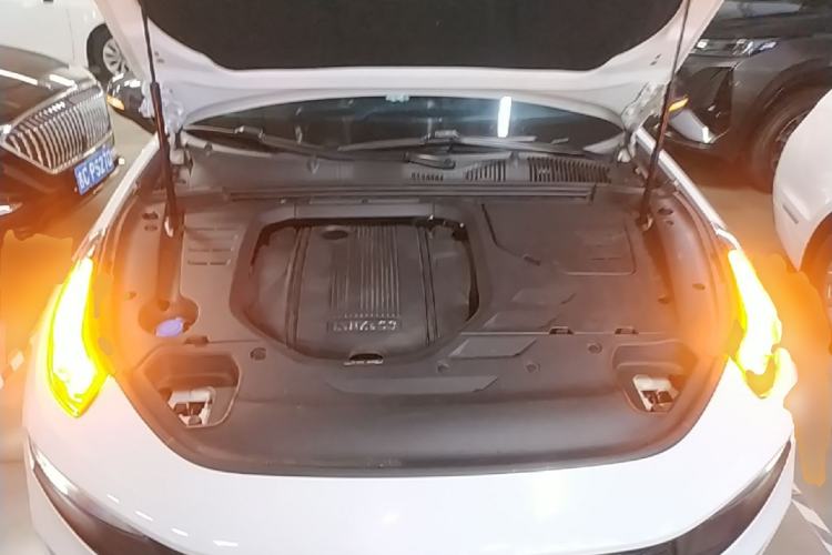 Used Lynk & Co 03 2020 1.5TD DCT Sport Edition Engine Bay