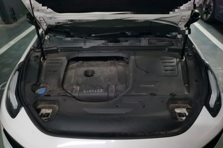 Used Lynk & Co 03 2020 2.0TD Automatic Jing Pro Edition Engine Bay