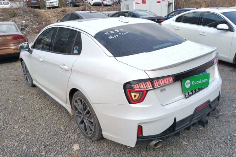 Used Lynk & Co 03 2020 1.5TD DCT Sport Edition Exterior 2
