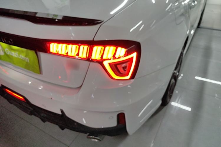 Used Lynk & Co 03 2020 1.5TD DCT JingPro Edition Exterior 3