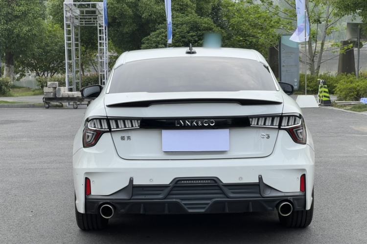 Used Lynk & Co 03 2020 1.5TD DCT JingPro Edition Exterior 4