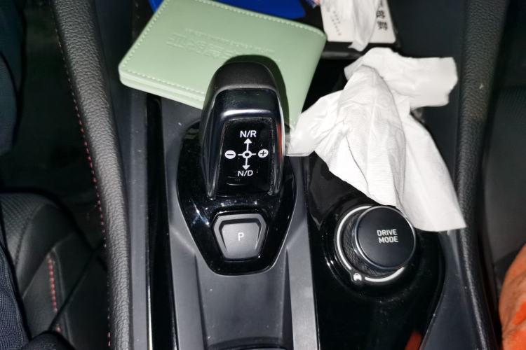 Used Lynk & Co 03 2020 2.0TD Automatic Jing Pro Edition Gear Lever