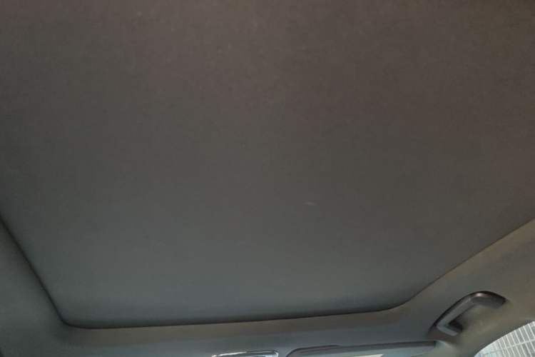 Used Lynk & Co 03 2020 1.5TD DCT Sport Edition Headliner
