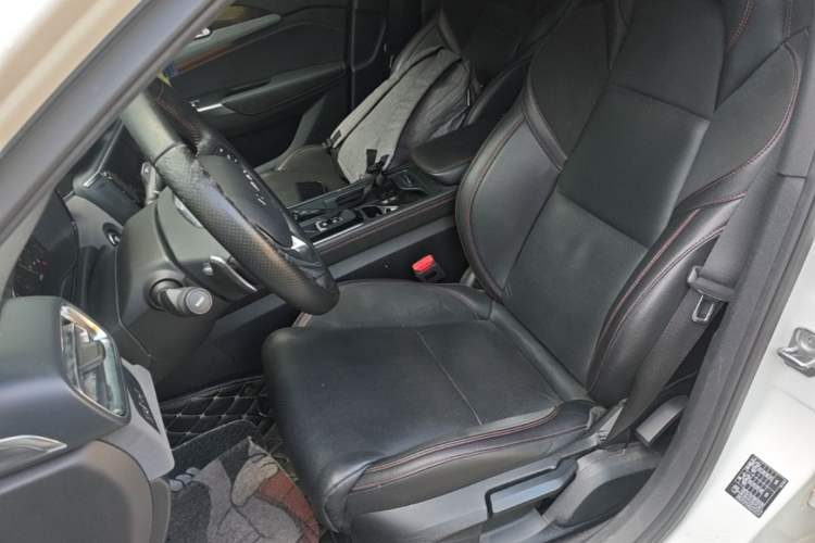 Used Lynk & Co 03 2020 1.5TD DCT Sport Edition Left Front Seat