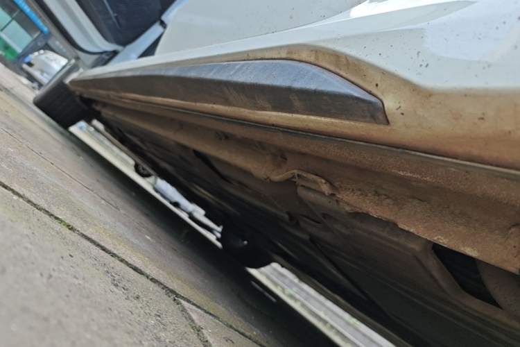 Used Lynk & Co 03 2020 1.5TD DCT Sport Edition Left Side Sill