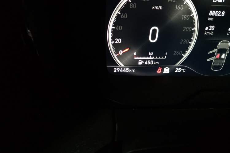 Used Lynk & Co 03 2020 1.5TD DCT Sport Edition Odometer Close Up