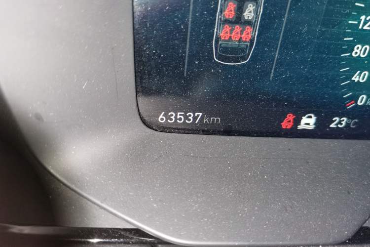 Used Lynk & Co 03 2020 2.0TD Automatic Jing Pro Edition Odometer Close Up