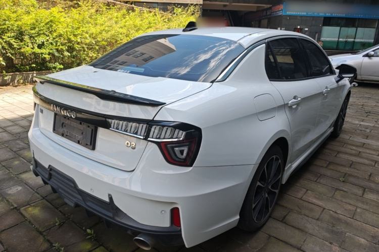 Used Lynk & Co 03 2020 1.5TD DCT Sport Edition Rear Right 45 Deg