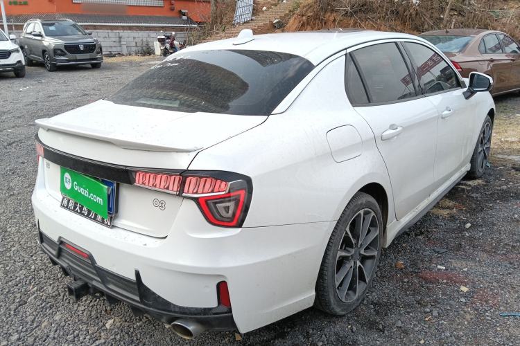 Used Lynk & Co 03 2020 1.5TD DCT Sport Edition Rear Right 45 Deg