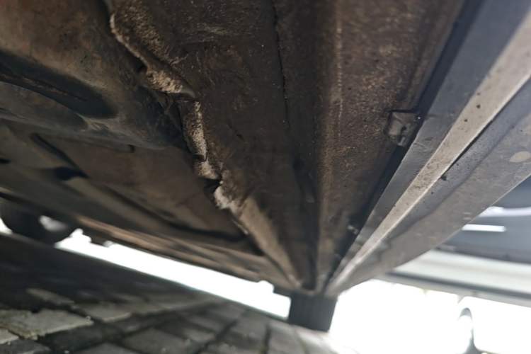 Used Lynk & Co 03 2020 1.5TD DCT JingPro Edition Right Side Sill