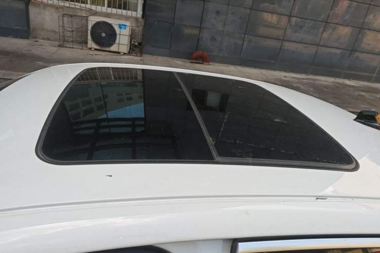 Used Lynk & Co 03 2020 1.5TD DCT Sport Edition Roof