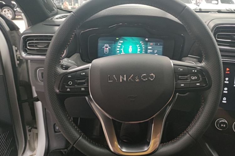 Used Lynk & Co 03 2020 2.0TD Automatic Trend Edition Steering Wheel