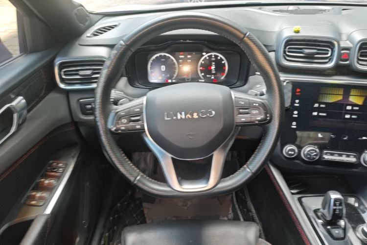 Used Lynk & Co 03 2020 1.5TD DCT Sport Edition Steering Wheel