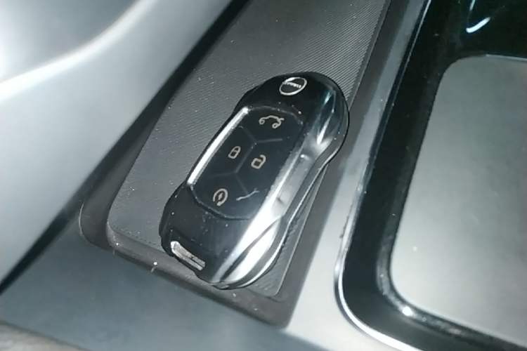 Used Lynk & Co 03 2020 1.5TD DCT Sport Edition Vehicle Key