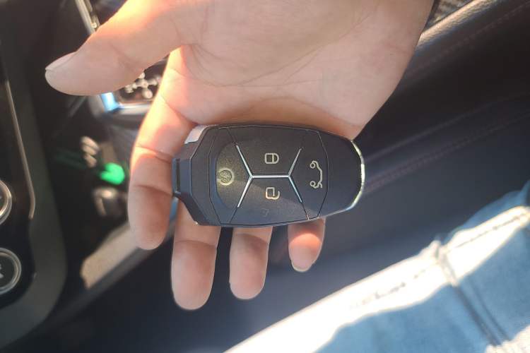 Used Lynk & Co 03 2020 2.0TD Automatic Jing Pro Edition Vehicle Key