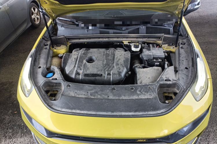 Used Lynk & Co 03 2020 03+ 2.0TD Automatic Wind-Chasing Edition Engine Bay